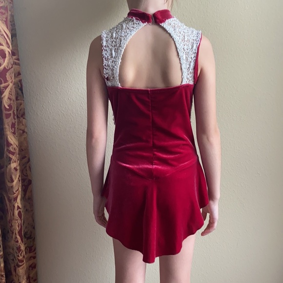 Handmade used red ice skating outfit - Picture 6 of 6